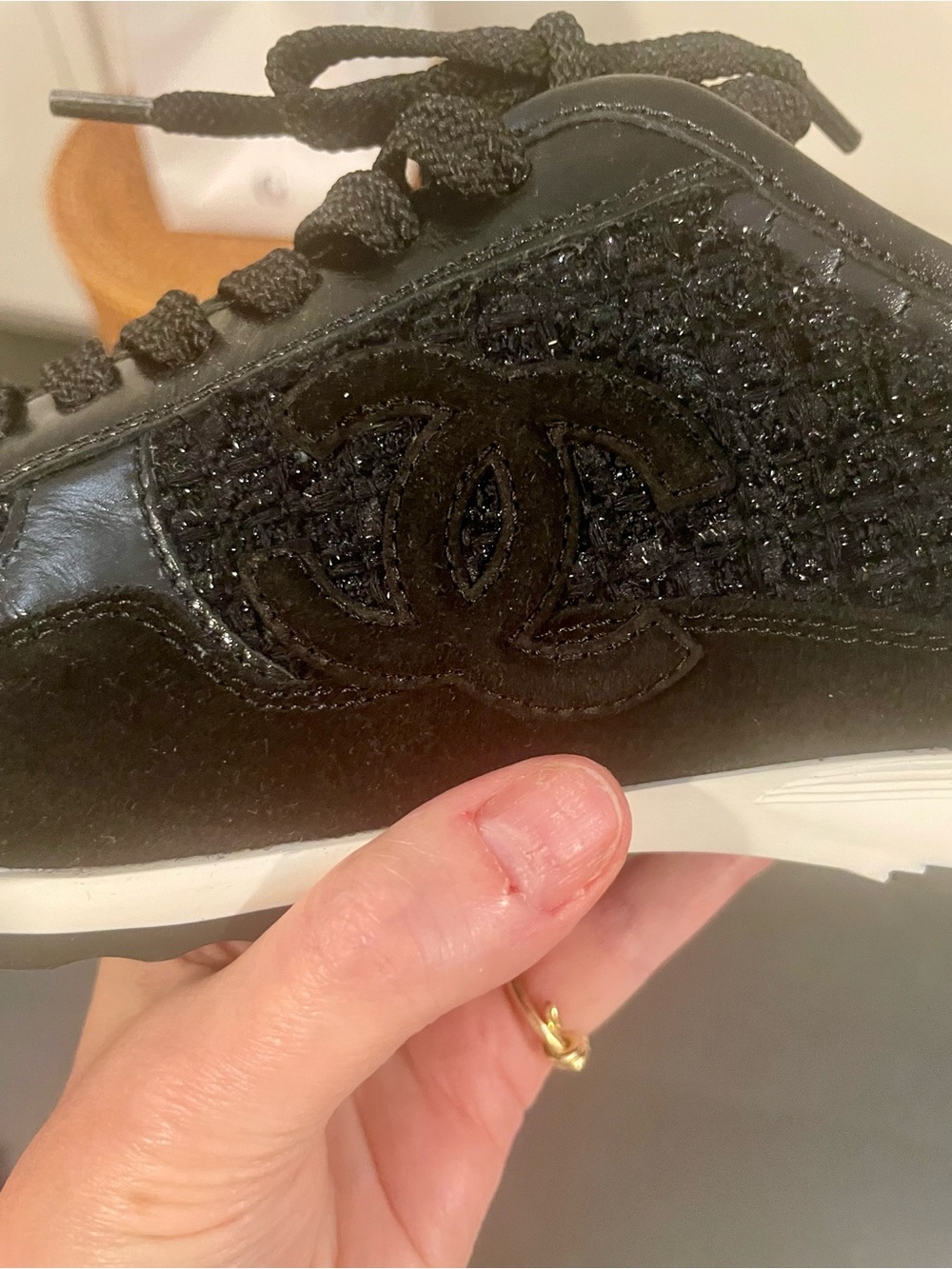 AuthenticChanel 2025 Black Glitter Tweed and Suede CC Low-Top Sneakers Sz 37.5